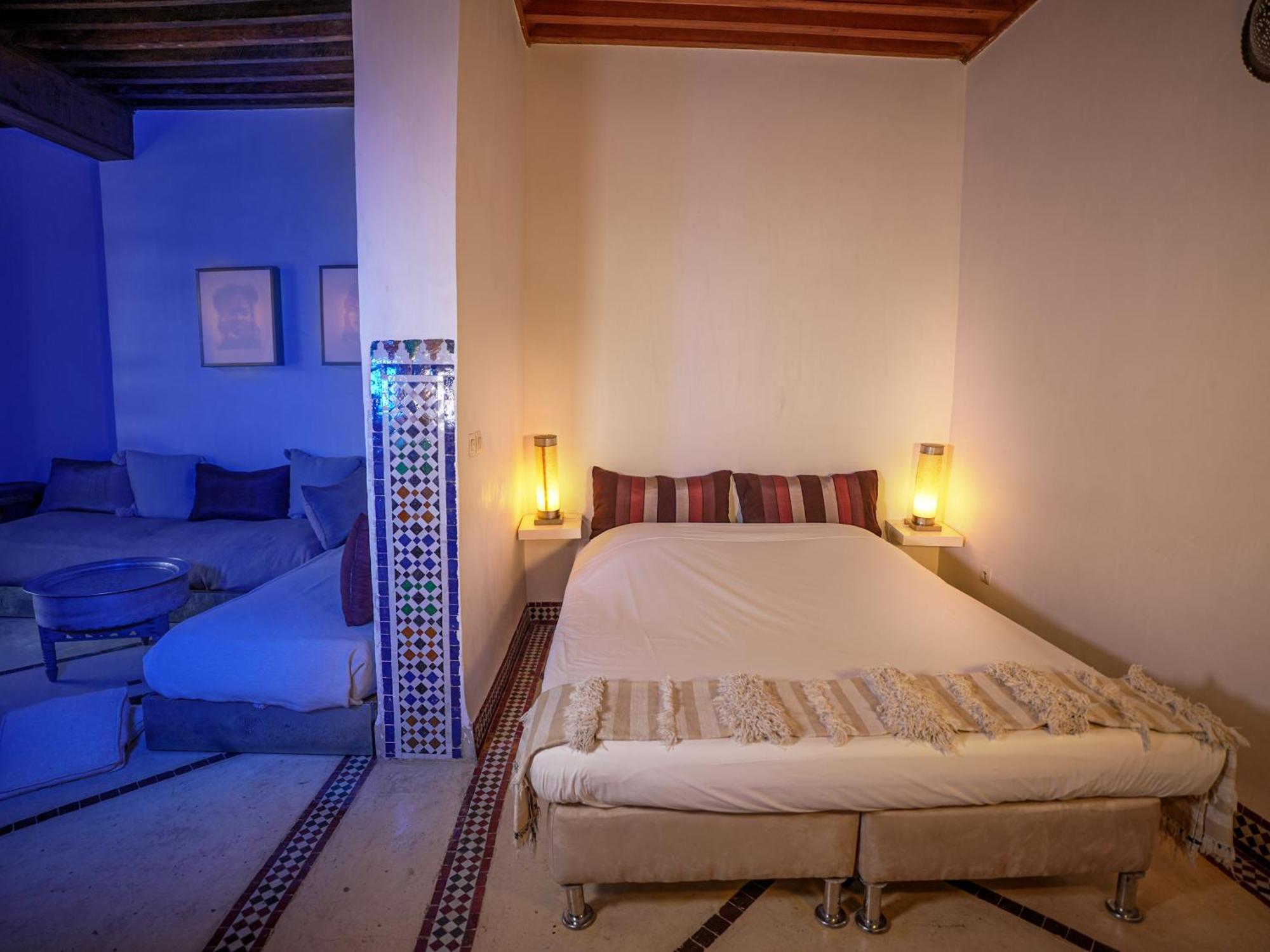 Dar 7 Louyat Fes